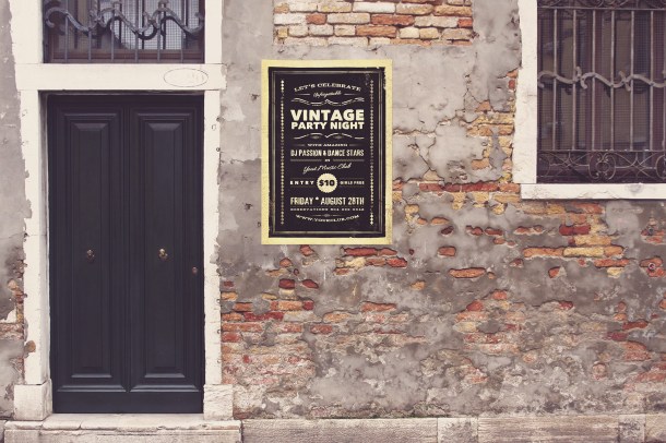 Download Mockups Venetian Old Front Door